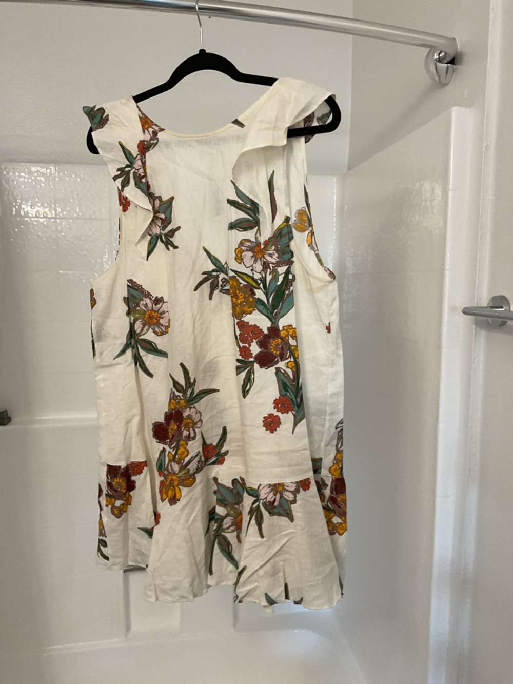 Free People White Floral Ruffled Hem Sleeveless Tunic